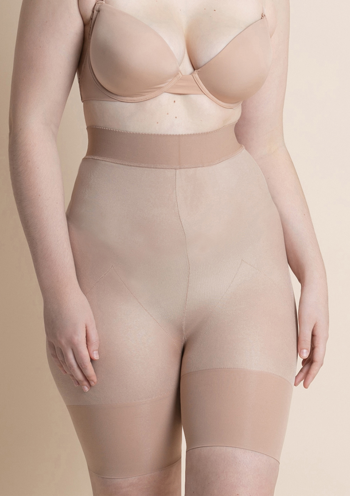 gaine_mariage_grande_taille_back_to_glam_1 Panty gainant grande taille